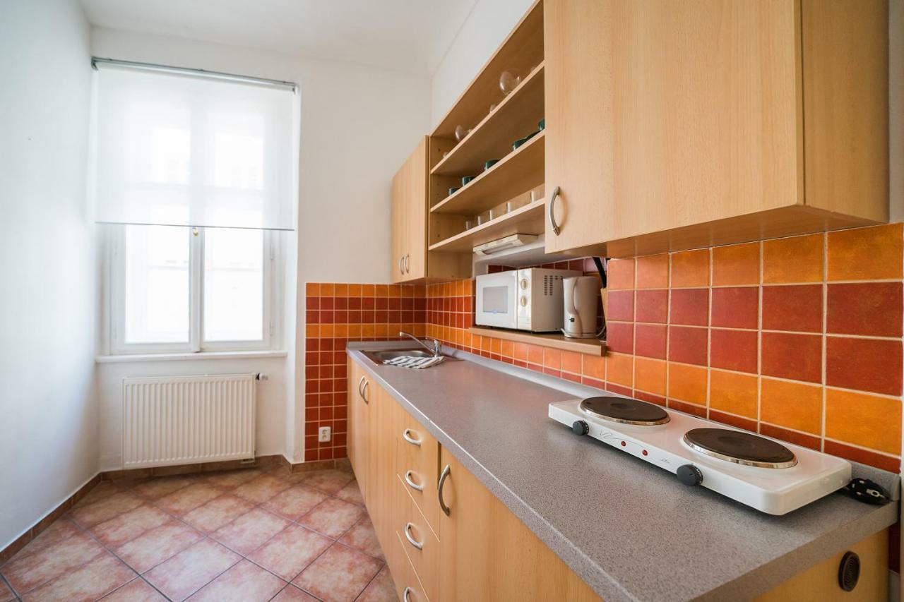 Apartments Pushkin Praag Buitenkant foto