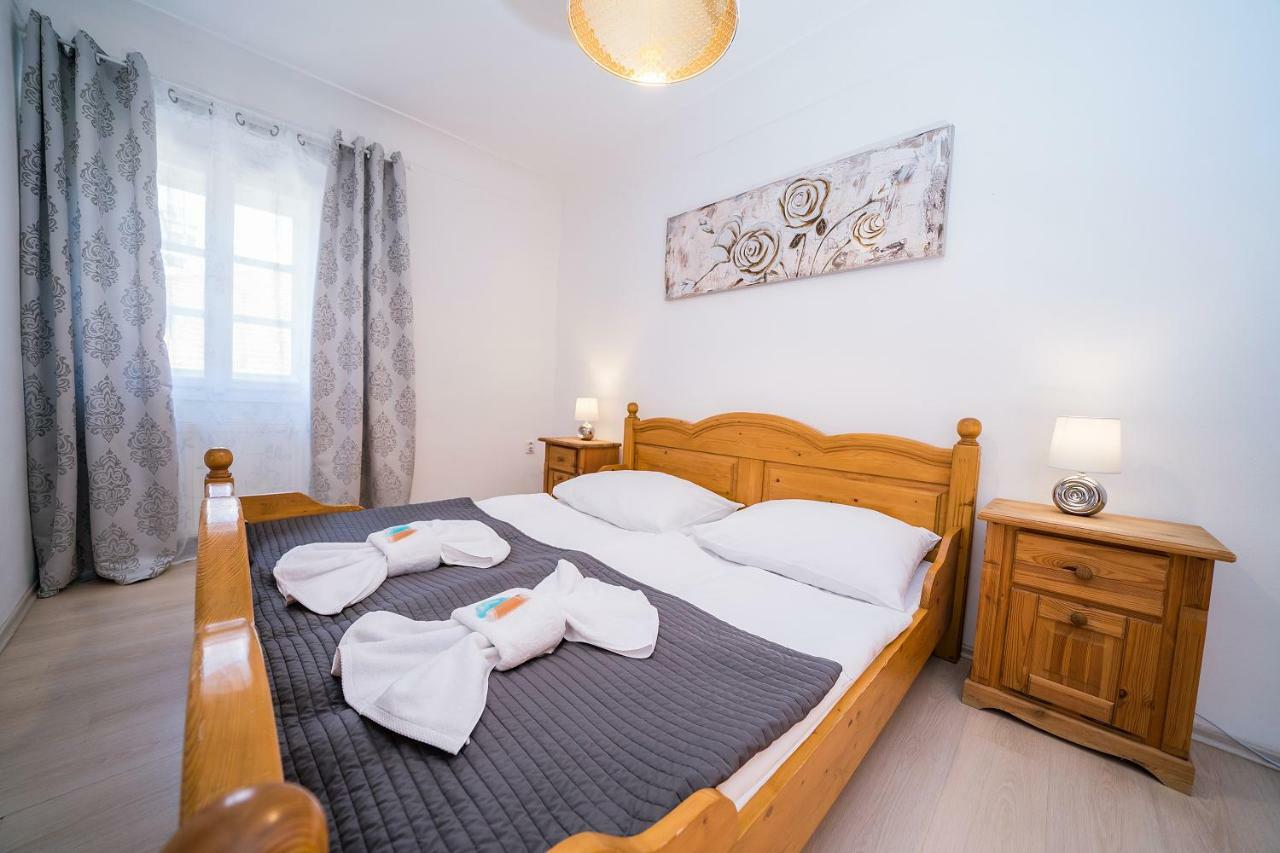 Apartments Pushkin Praag Buitenkant foto